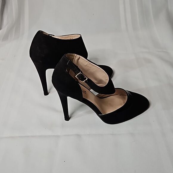 Shoe Dazzle Miciala Black heels size 7 - Picture 5 of 9